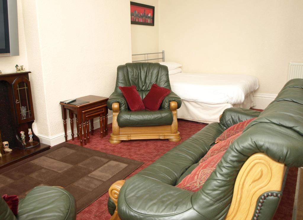 Waverley House Apartments بلاكبول الغرفة الصورة