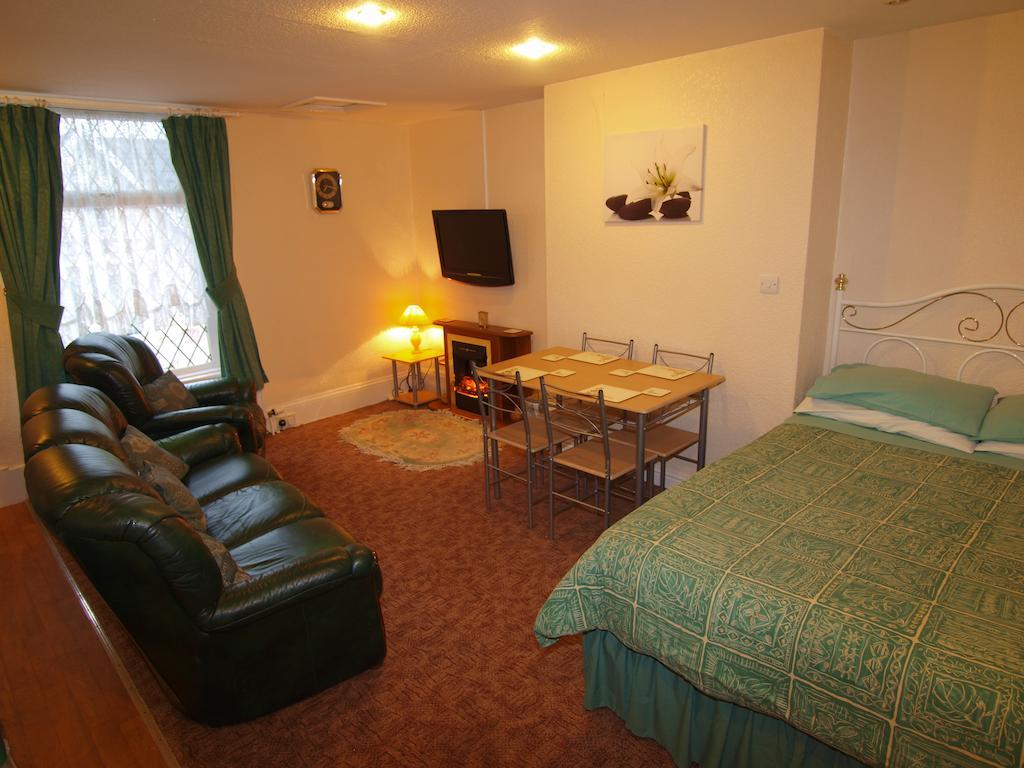 Waverley House Apartments بلاكبول الغرفة الصورة