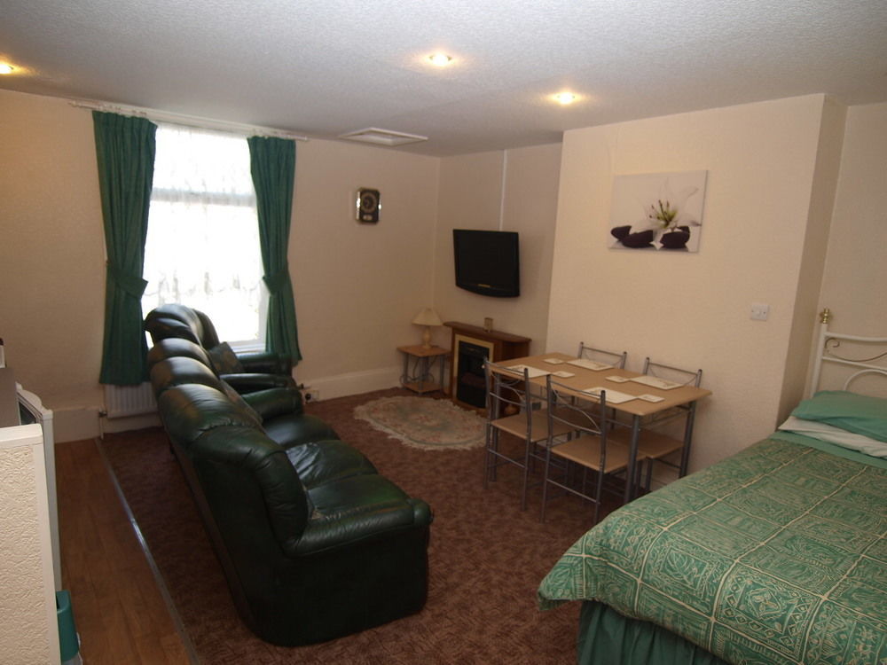 Waverley House Apartments بلاكبول المظهر الخارجي الصورة